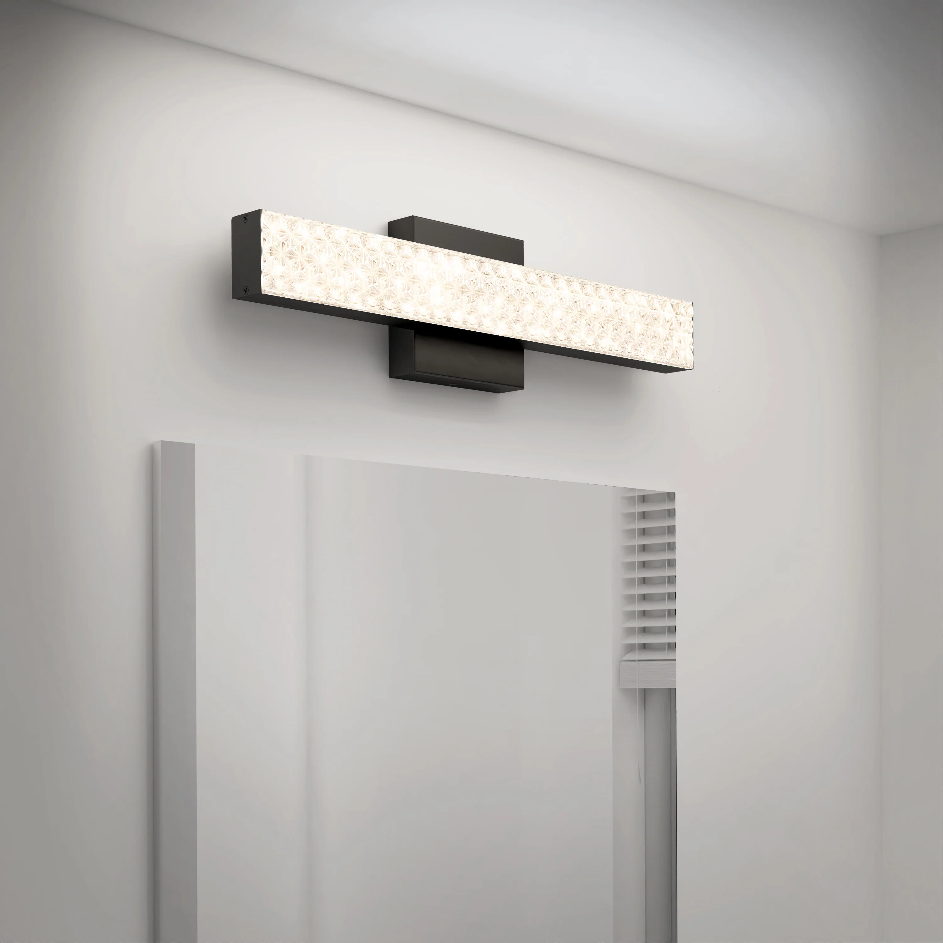 Adeline 18-in (46 cm) Integrated LED 3-CCT Vanity Light Bar for Bathroom - Image 11