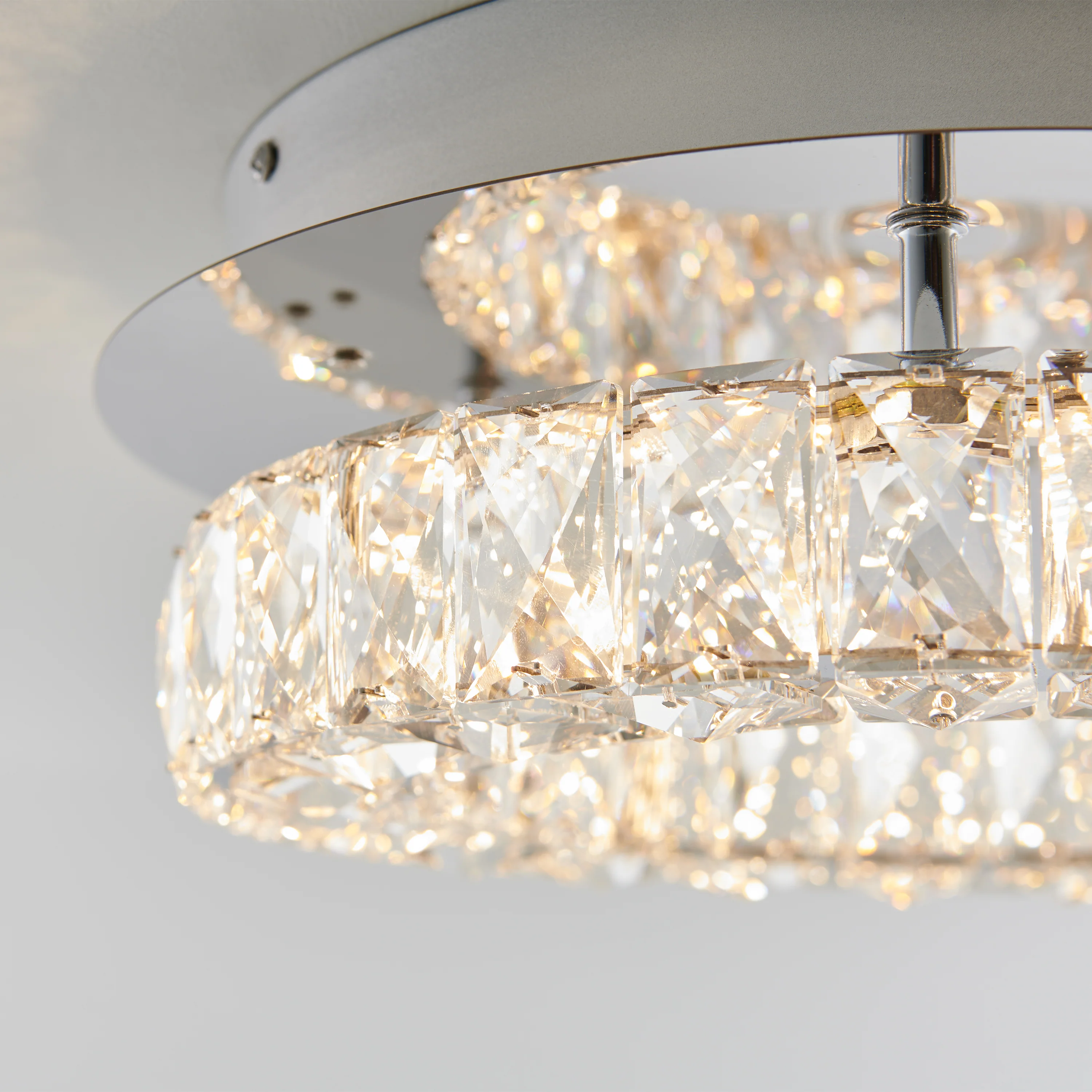 Celebrity 14 in. (35 cm) LED Flush Mount Ceiling Light - Image 5