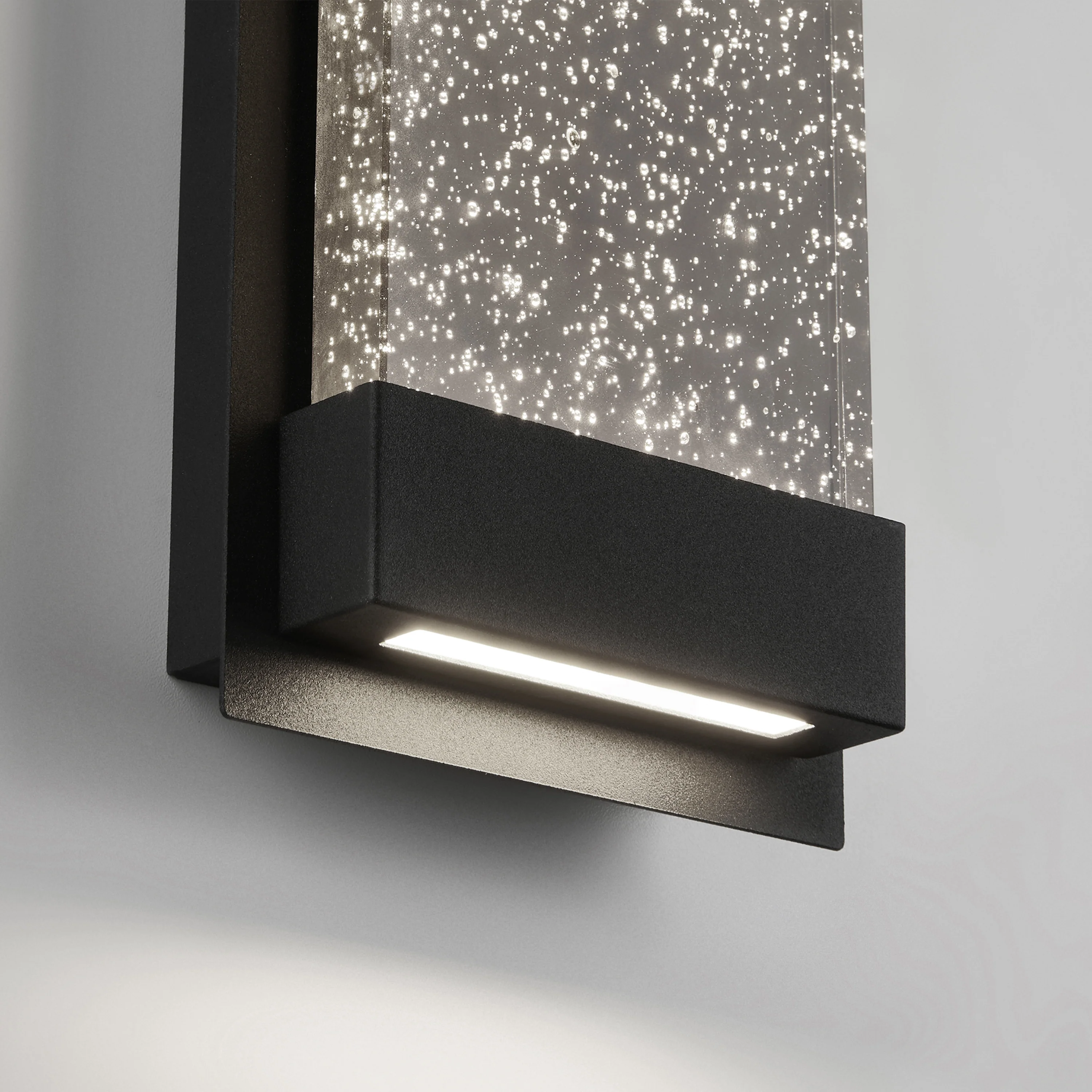 Essence Glow Box indoor-outdoor LED wall light - Image 4