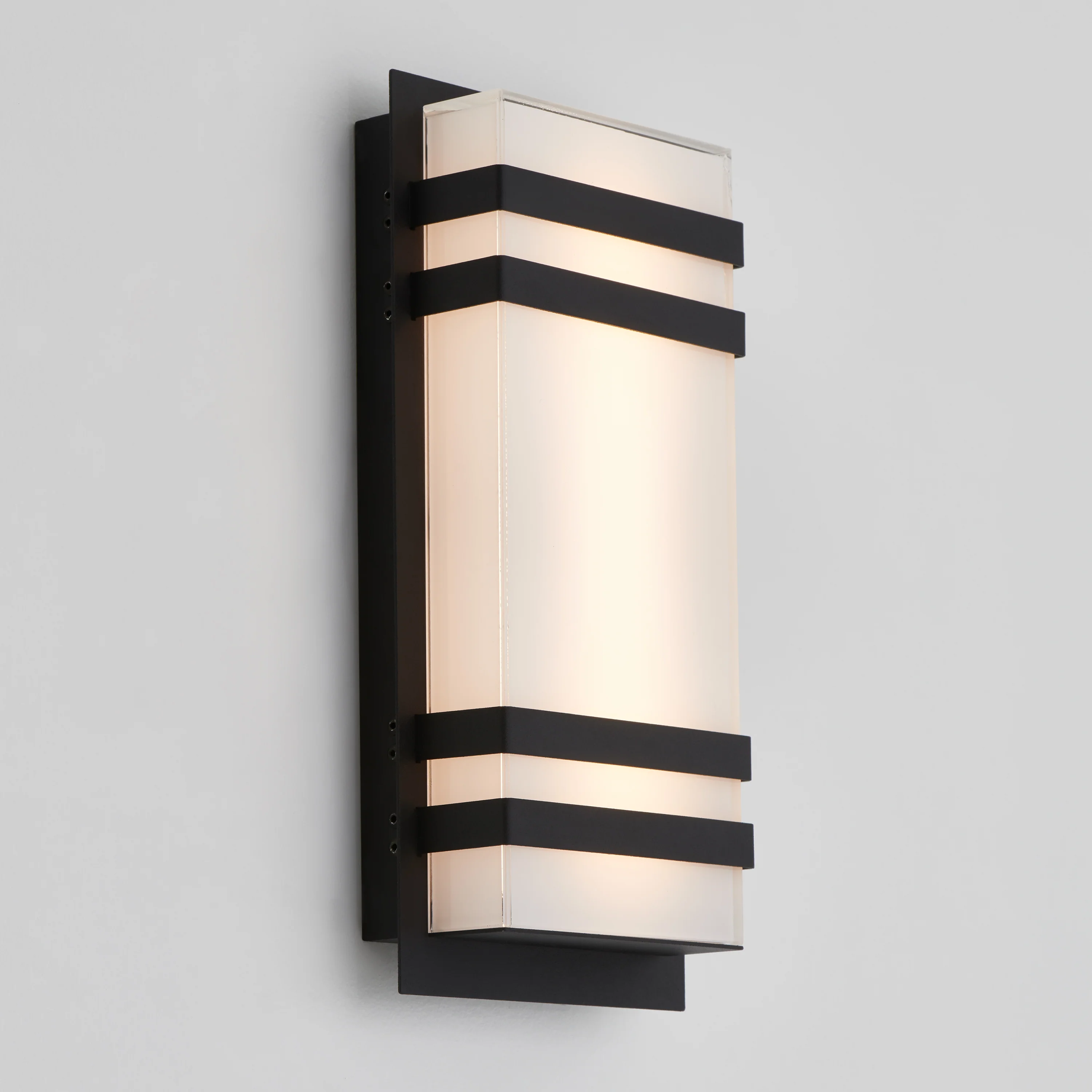 Glowbox 3 indoor-outdoor LED wall light